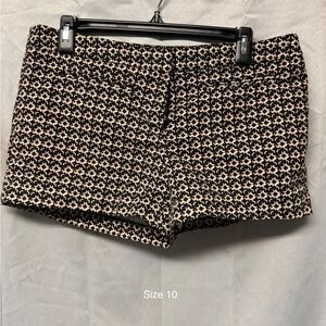 Women's Patterned Black and Cream Shorts
